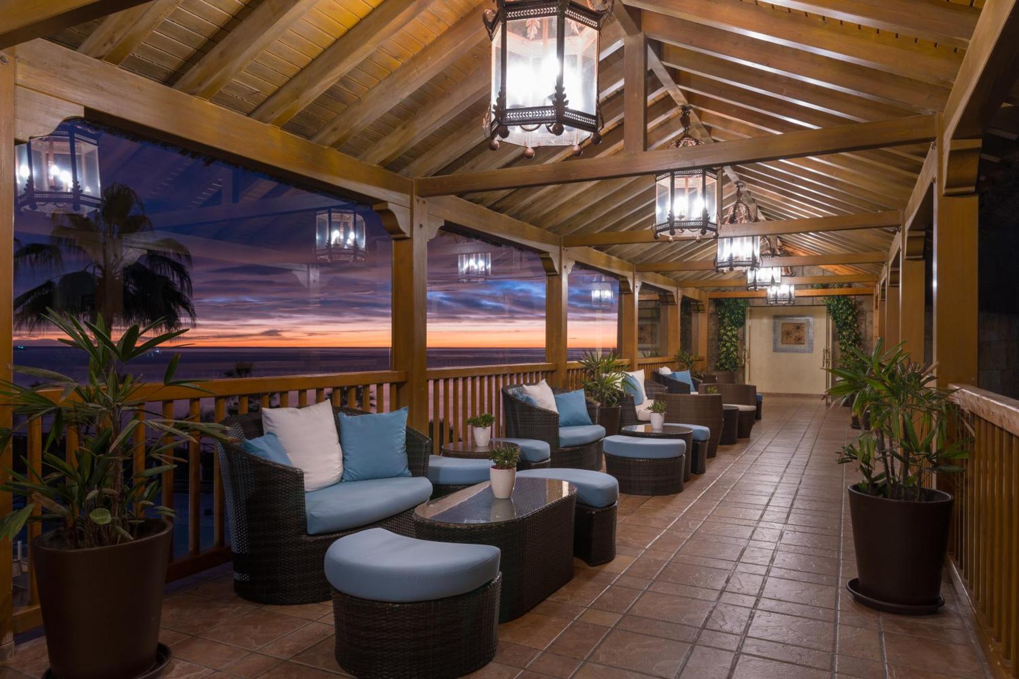 Elba Estepona Gran Hotel & Thalasso Spa Exterior foto