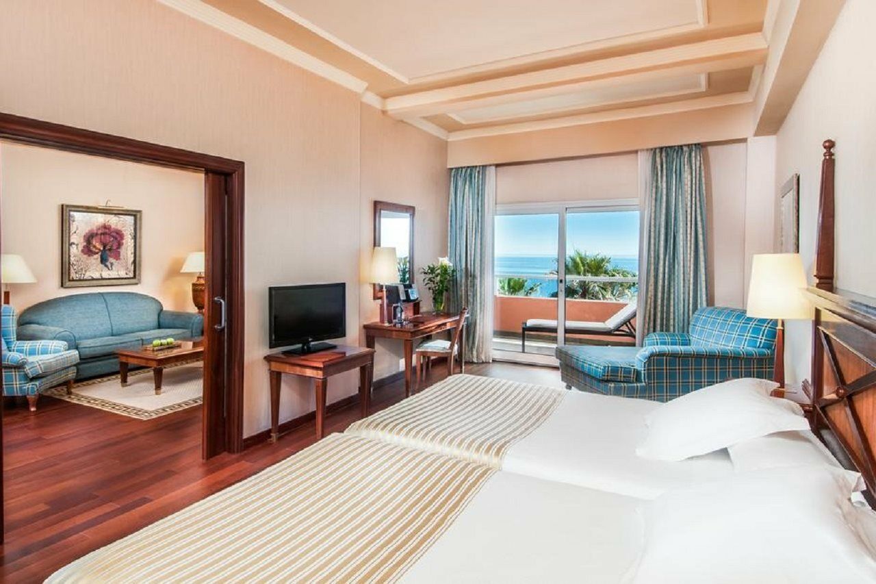 Elba Estepona Gran Hotel & Thalasso Spa Exterior foto Suite